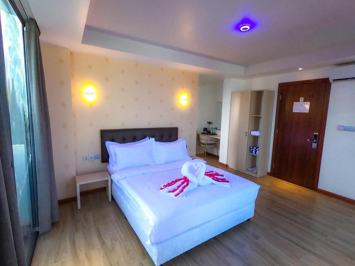 Junior Suite with Ocean View